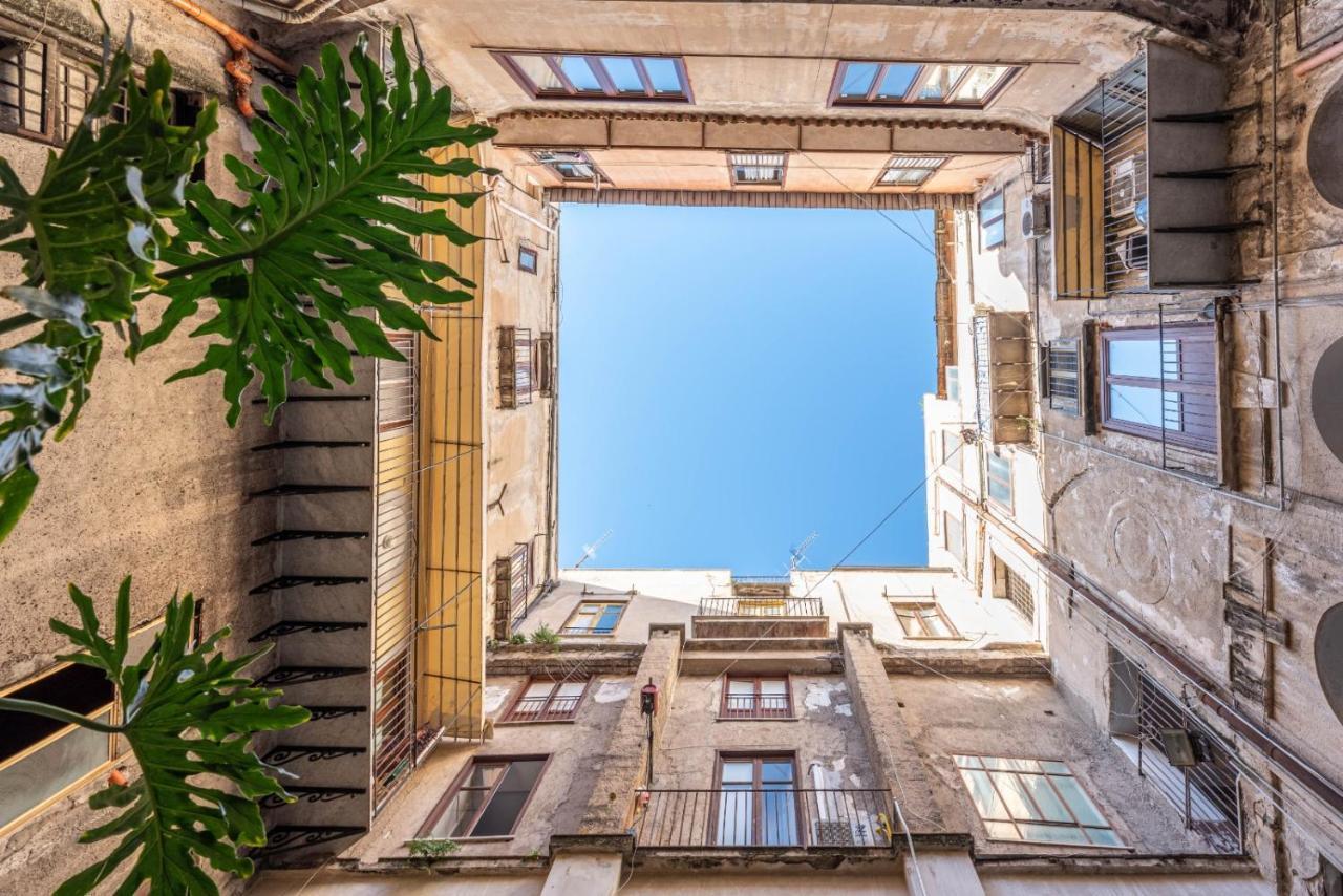 Le Radici Casa Vacanze ปาแลร์โม ภายนอก รูปภาพ