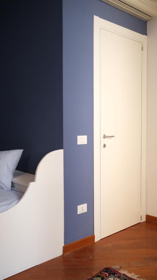 Le Radici Casa Vacanze ปาแลร์โม ภายนอก รูปภาพ